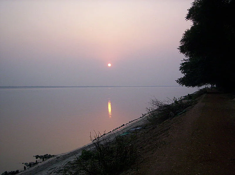 Raichak – Beautiful Riverside
