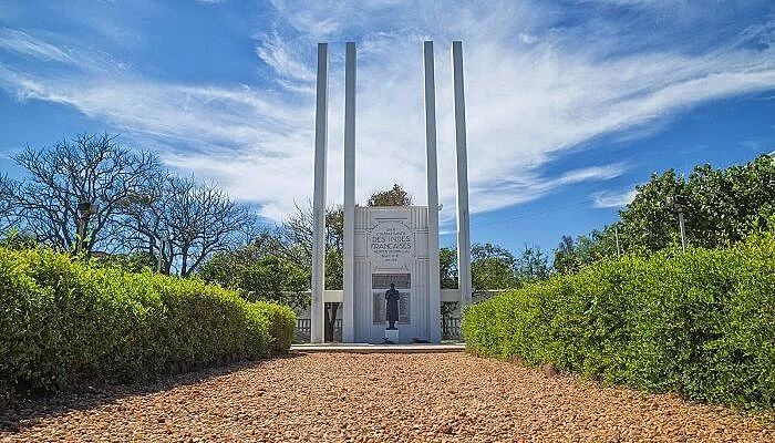 French War Memorial in Pondicherry