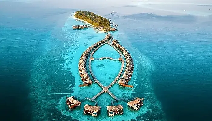 Huvahendhoo Island